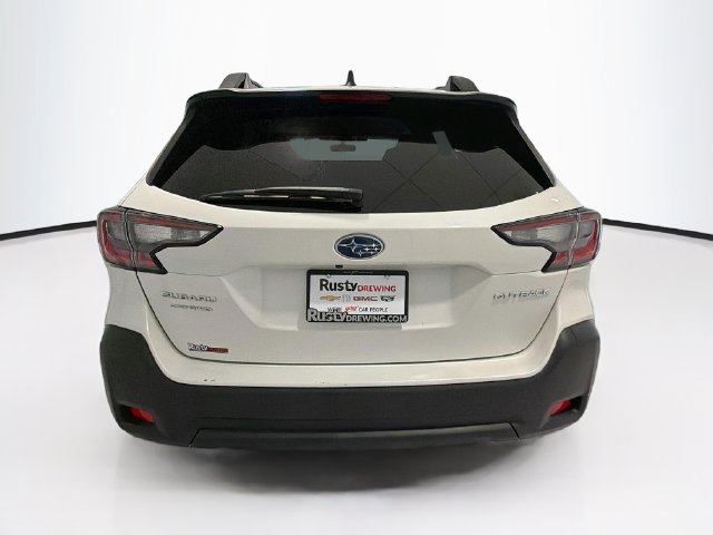 Used 2024 Subaru Outback Premium AWD/4WD image 6