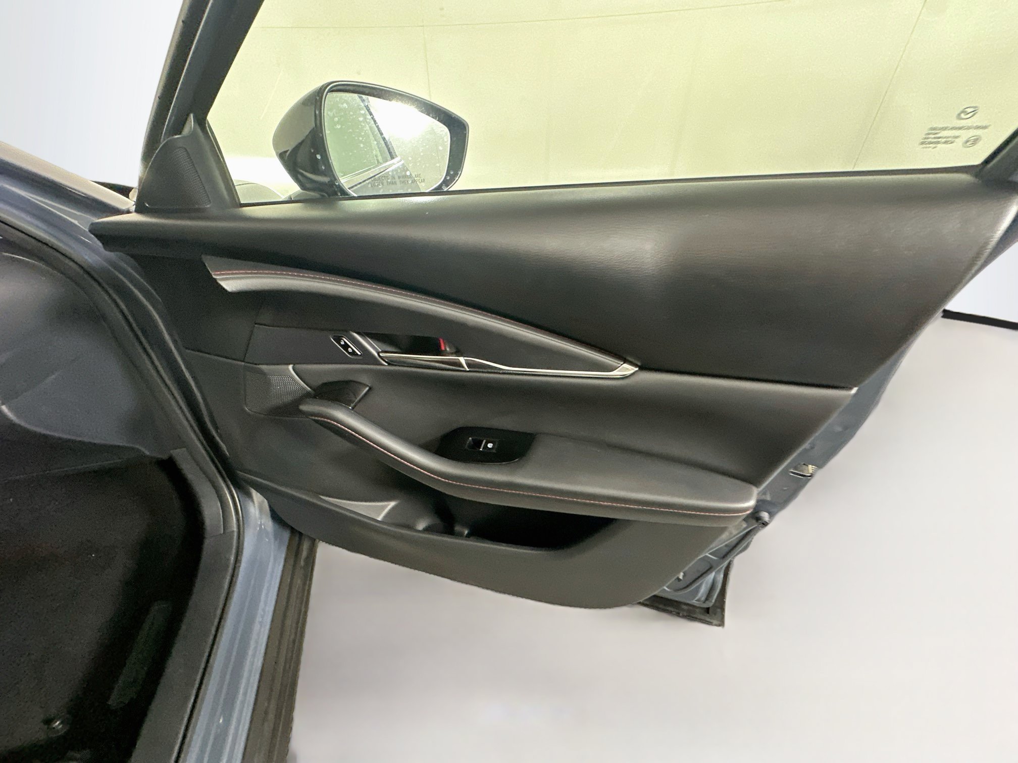 Used 2025 MAZDA CX-30 AWD 2.5 S w/ Preferred Package image 32