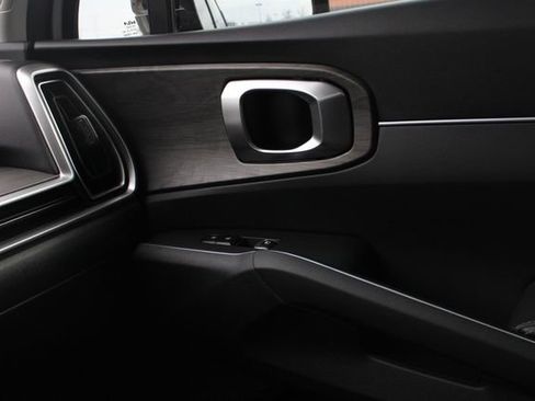 Used 2024 Kia Sorento X-Line EX image 20