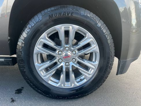 Used 2020 GMC Yukon XL Denali w/ Denali Ultimate Package AWD/4WD image 31