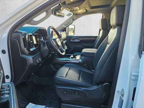 New 2026 Chevrolet Silverado 2500 LTZ w/ LTZ Texas Edition AWD/4WD image 4