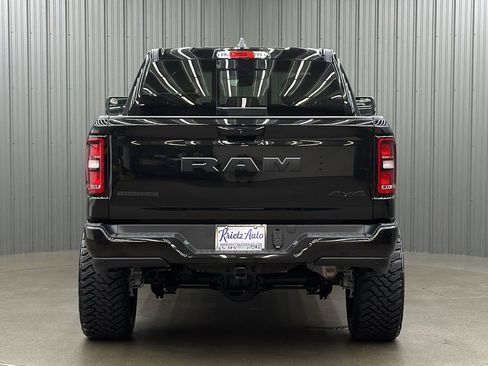 Used 2025 RAM 1500 Big Horn AWD/4WD image 4