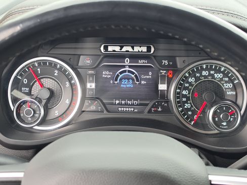 Used 2022 RAM 2500 Laramie AWD/4WD image 16