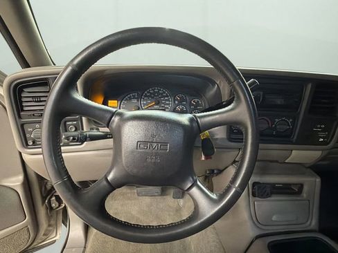 Used 2001 GMC Sierra 1500 4x4 Extended Cab w/ SLT Marketing Option Pkg image 12