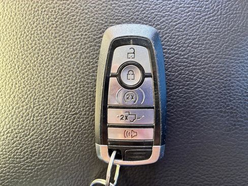 Used 2019 Ford F350 Lariat w/ Lariat Ultimate Package image 37