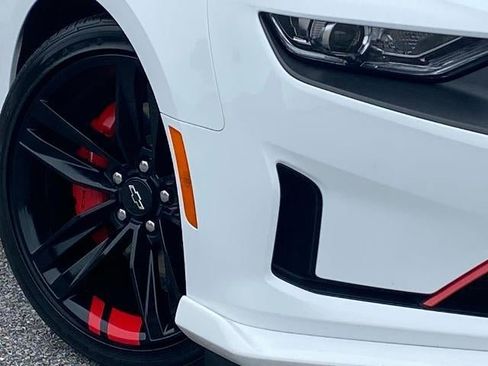 Certified 2022 Chevrolet Camaro LT w/ Redline Edition image 7