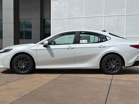 New 2026 Toyota Camry XLE AWD/4WD image 7