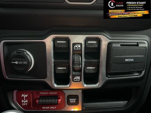 Used 2023 Jeep Wrangler Unlimited Rubicon 4xe AWD/4WD image 25