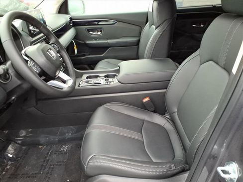 New 2025 Honda Pilot EX-L image 7