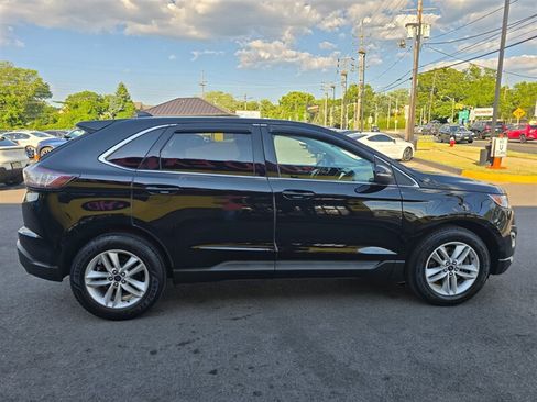 Used 2018 Ford Edge SEL w/ Equipment Group 201A AWD/4WD image 24