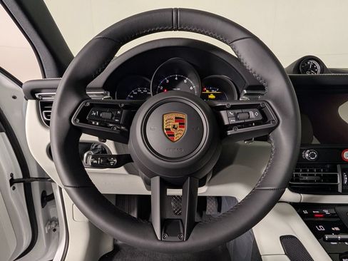 New 2026 Porsche Macan AWD/4WD image 33