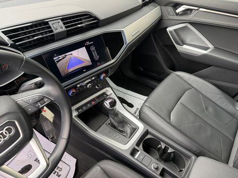 Used 2022 Audi Q3 2.0T Premium image 25