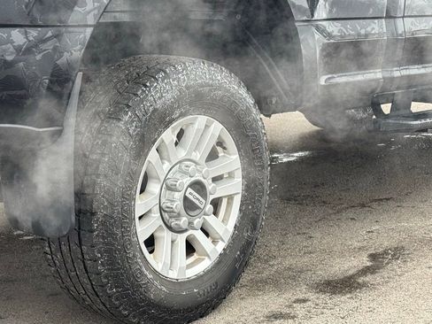 Used 2017 Ford F250 XL w/ STX Appearance Package image 16