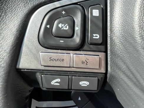 Used 2017 Subaru Legacy 2.5i Premium image 22