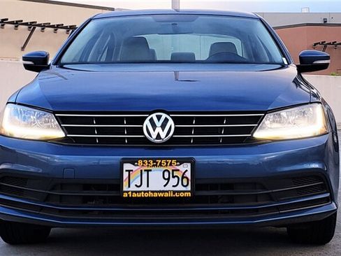 Used 2018 Volkswagen Jetta SE FWD image 7