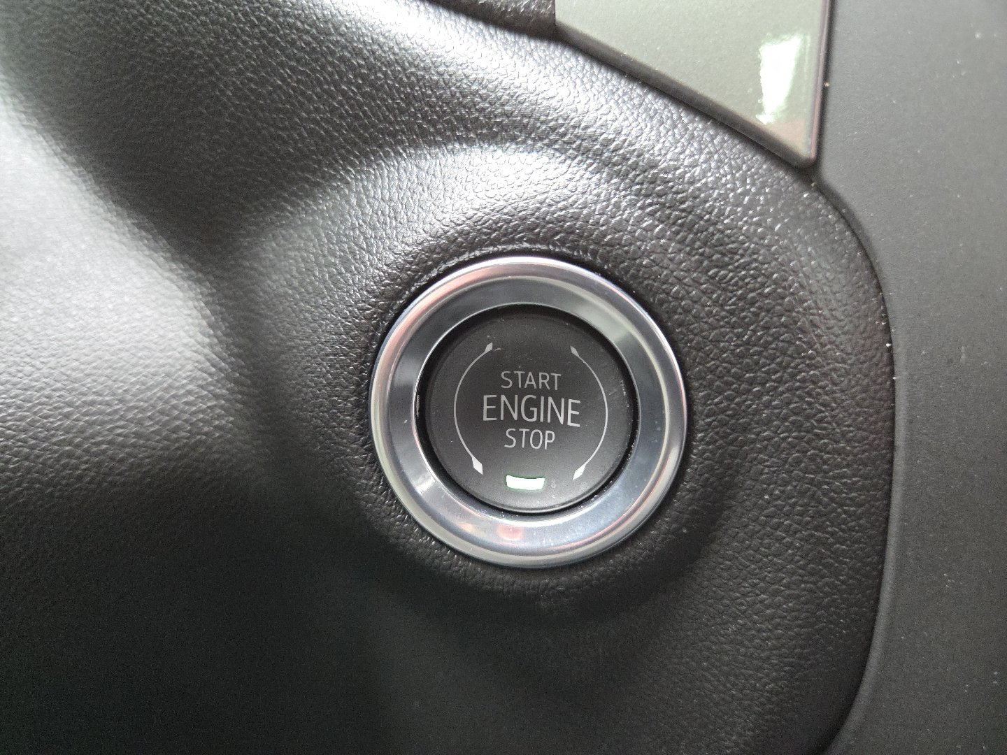 Used 2026 GMC Sierra 3500 Pro w/ 1SA Pro Safety Plus Package AWD/4WD image 7