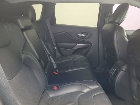 Used 2021 Jeep Cherokee Latitude Lux image 19