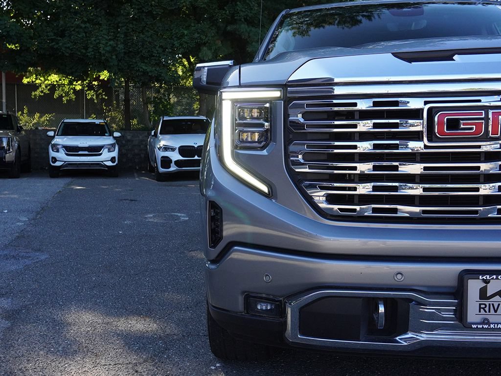 Used 2024 GMC Sierra 1500 Denali AWD/4WD image 17