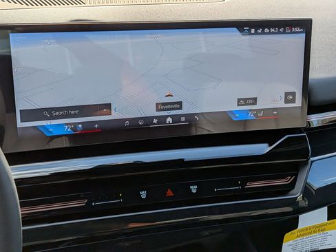 New 2026 BMW 530i xDrive w/ Premium Package image 23