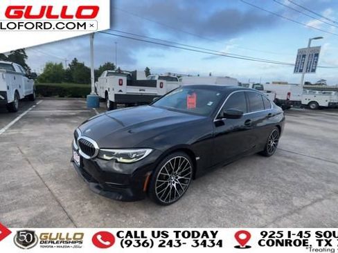 Used 2019 BMW 330i Sedan w/ Convenience Package RWD image 4