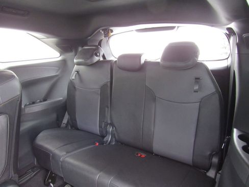 Certified 2024 Toyota Sienna XLE Woodland Edition AWD/4WD image 18
