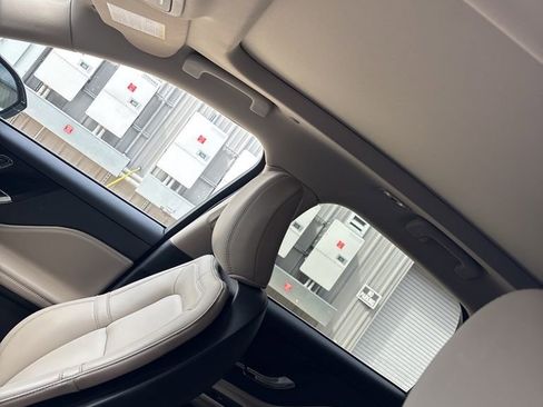 Used 2025 Lincoln Corsair FWD w/ Equipment Group 101A image 6