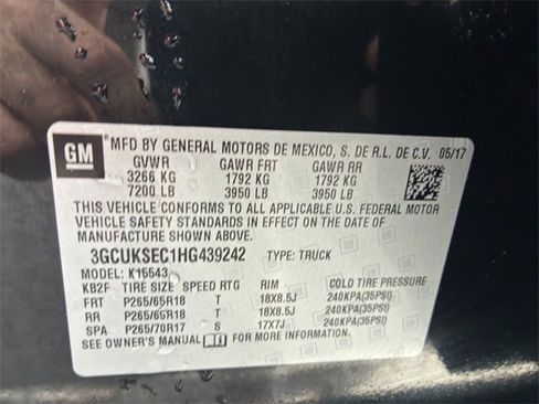 Used 2017 Chevrolet Silverado 1500 LTZ Z71 w/ LTZ Plus Package image 19