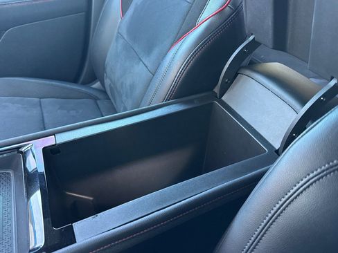 Used 2024 Chevrolet Blazer EV RS image 33