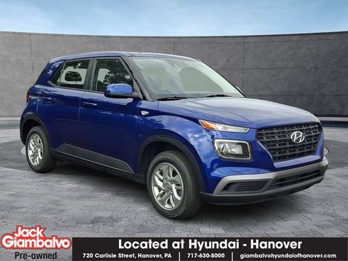 Certified 2022 Hyundai Venue SE FWD image 1