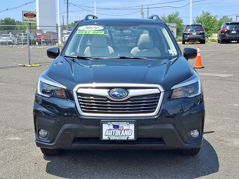 Used 2021 Subaru Forester Premium AWD/4WD image 2