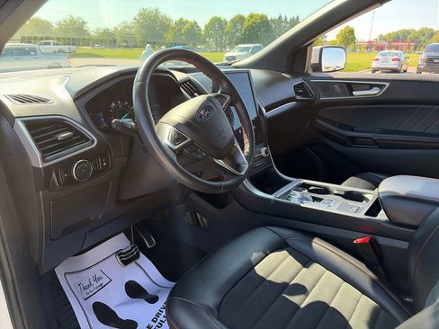 Used 2024 Ford Edge ST-Line AWD/4WD image 14