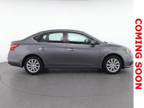 Used 2017 Nissan Sentra S FWD image 10