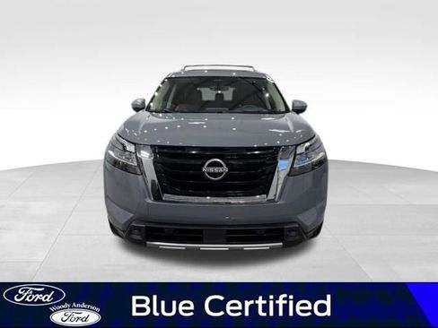 Used 2023 Nissan Pathfinder Platinum AWD/4WD image 4