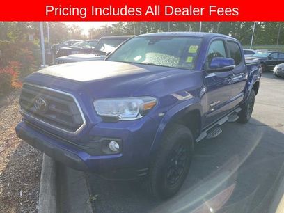 Used 2022 Toyota Tacoma SR5 w/ Technology Package