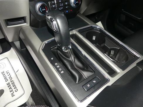 Used 2019 Ford F150 Lariat w/ Equipment Group 502A Luxury image 37