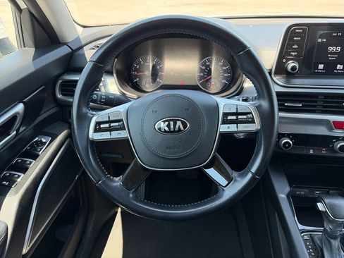 Used 2020 Kia Telluride LX FWD image 15