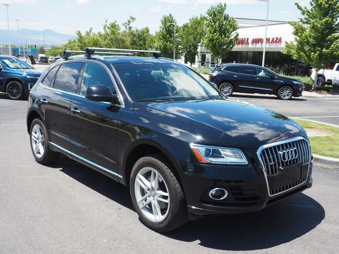 Used 2017 Audi Q5 2.0T Premium Plus w/ Technology Package AWD/4WD image 9