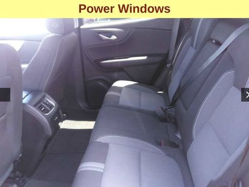 Used 2025 Chevrolet Blazer LT AWD/4WD image 5