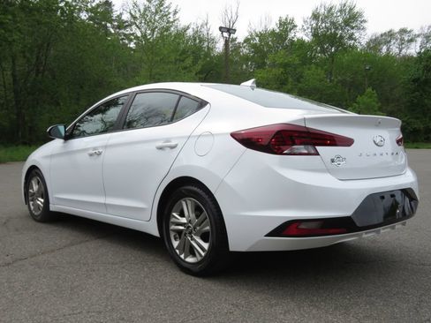 Used 2019 Hyundai Elantra Value Edition w/ Cargo Package FWD image 7