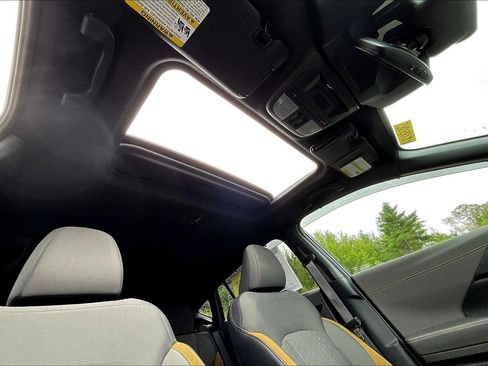 Used 2024 Subaru Crosstrek 2.5i Sport image 18