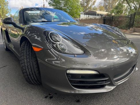 Used 2013 Porsche Boxster S image 10