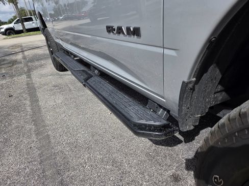 Used 2026 RAM 2500 Big Horn AWD/4WD image 5