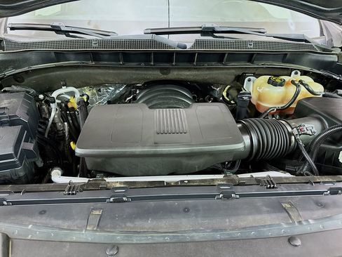 Used 2021 Chevrolet Tahoe RST RWD image 34