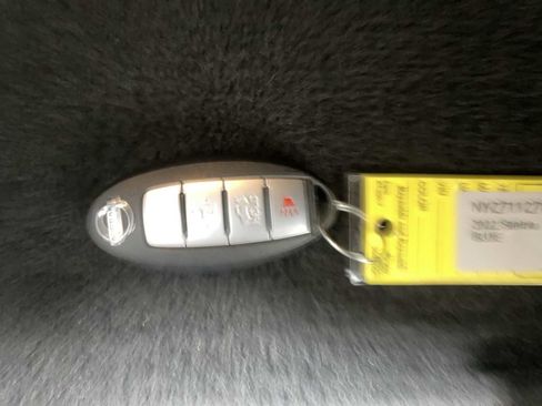 Used 2022 Nissan Sentra SV image 20