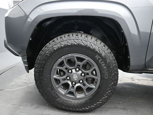 Used 2016 Toyota Tacoma SR w/ SR Convenience Package image 48