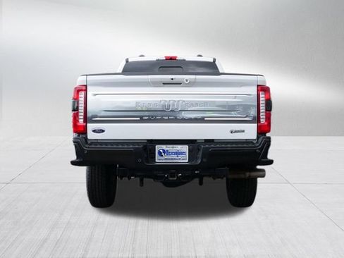 Certified 2025 Ford F250 King Ranch AWD/4WD image 4