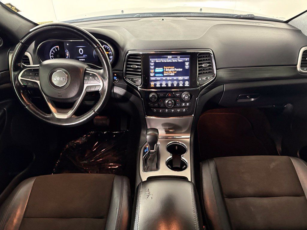 Used 2021 Jeep Grand Cherokee Laredo X RWD image 33