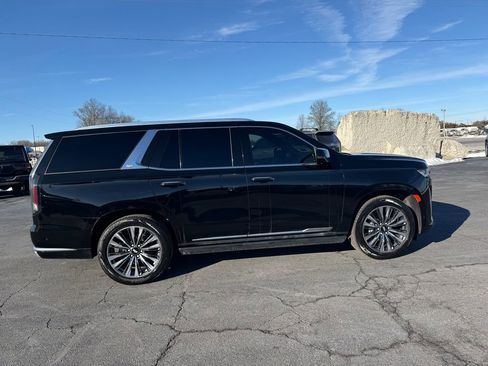 Used 2021 Cadillac Escalade Premium Luxury Platinum image 30