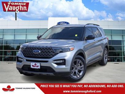 Used 2022 Ford Explorer XLT w/ Equipment Group 202A