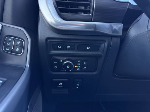 Certified 2024 Ford F150 Lariat w/ FX4 Off-Road Package image 13